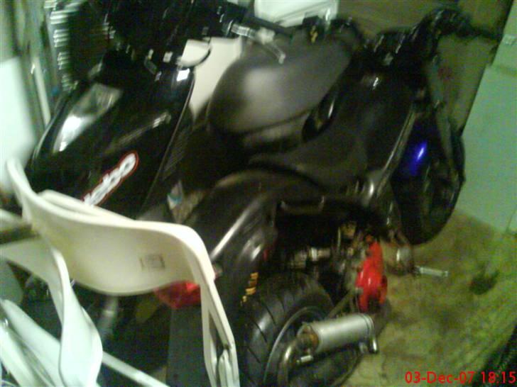 Suzuki Street magic *SOLGT* - bagfra og alex´ sonic i bagrunden :D billede 5