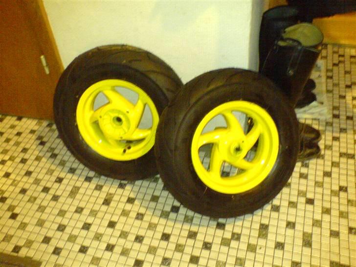 Gilera Stalker (Til salg) - Nymalede fælge med helt nye Michelin Bopper dæk billede 3