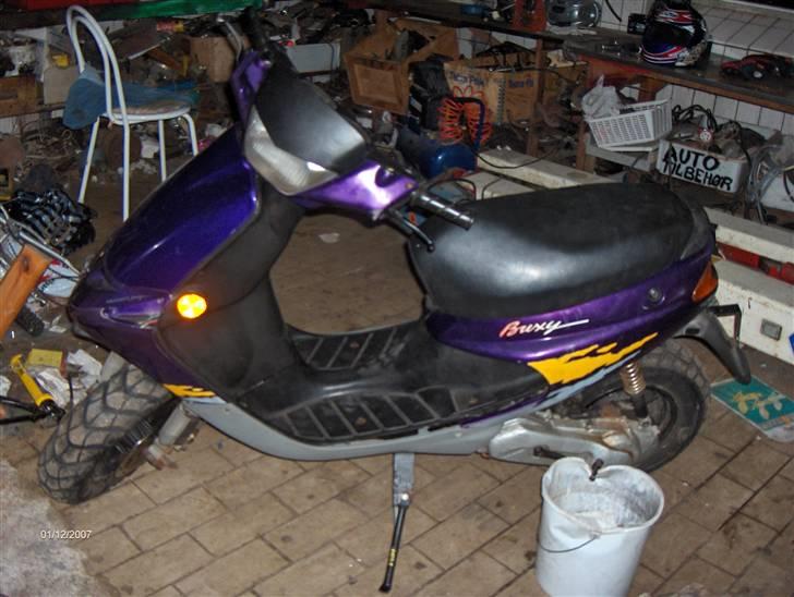 Peugeot buxy SOLGT billede 2