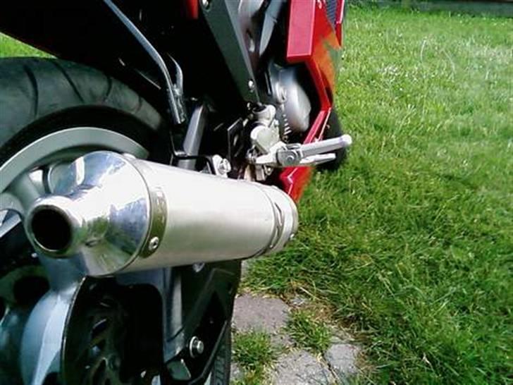 Rieju RS2 Matrix(Solgt) - Højglanspoleret potte billede 8