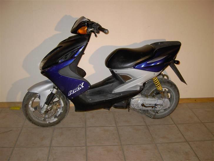 Yamaha aerox ( solgt ) billede 8
