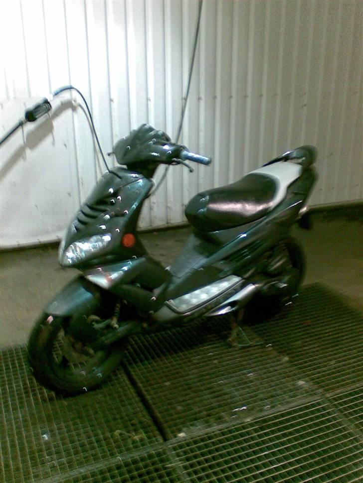 Peugeot speedfight 2 solgt billede 14