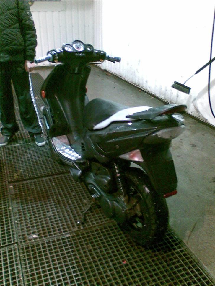 Peugeot speedfight 2 solgt billede 15