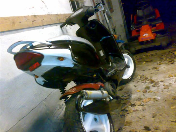 Aprilia rally solgt - nu billede 5