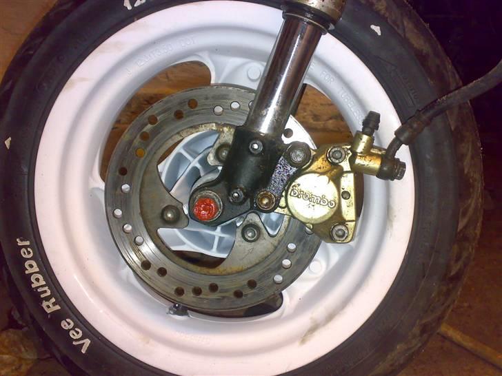 Aprilia rally solgt - skide godt malet  billede 8