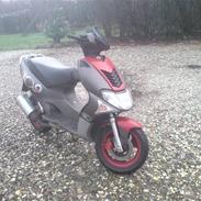 Kymco super 9 solgt