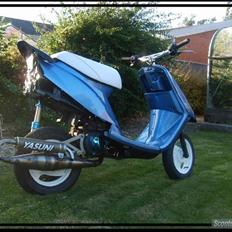 Yamaha jog Fs solgt til Bennemin