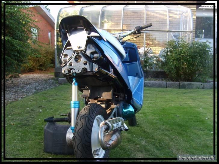 Yamaha jog Fs solgt til Bennemin billede 3