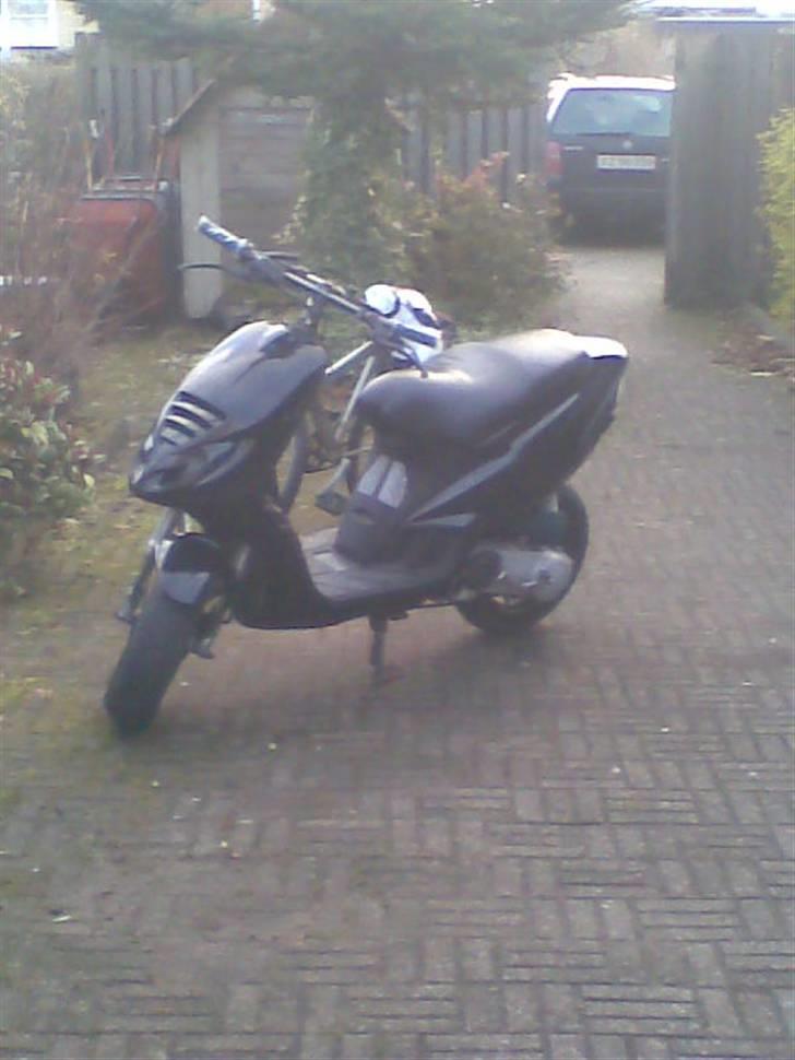 Piaggio nrg mc3 byttet til jog lc - smid en kommentar !  billede 1