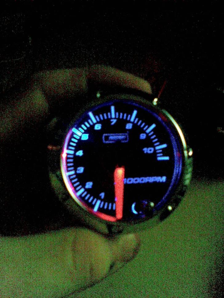 Suzuki RMX Byttet til Stalker - Den Prosport Omdrejningstæller der kommer på.. 7 Forskellige farver, og så kan den sættes til at skifte farver.. :P billede 19