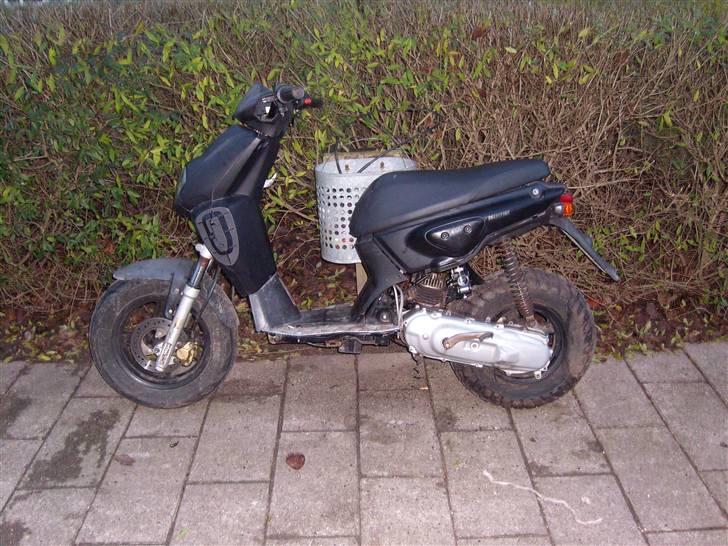 Yamaha slider (solgt) billede 1