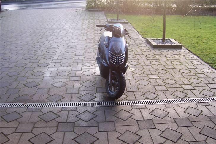 Aprilia Sonic * totalskadet* billede 5