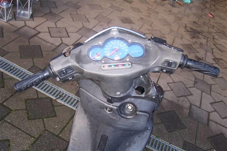 Aprilia Sonic * totalskadet* billede 7