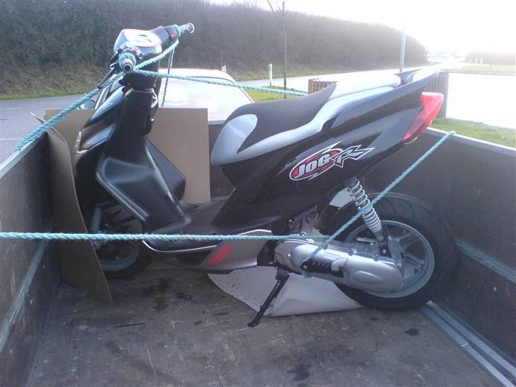Yamaha Jog R -Solgt-! - På vej hjem...:D billede 5