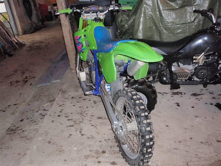 Kawasaki KX-125 (solgt) billede 6