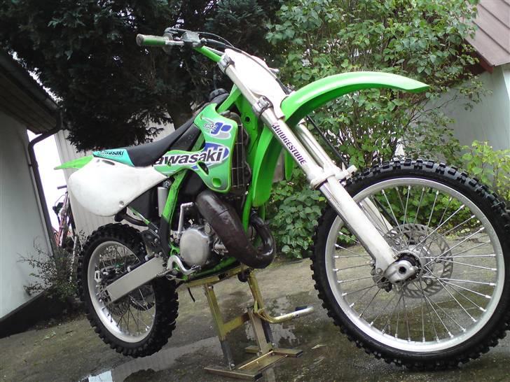 Kawasaki KX 125  > Solgt < billede 7