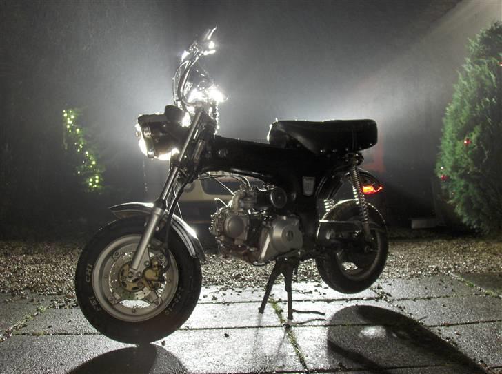 Skyteam Dax - solgt billede 11