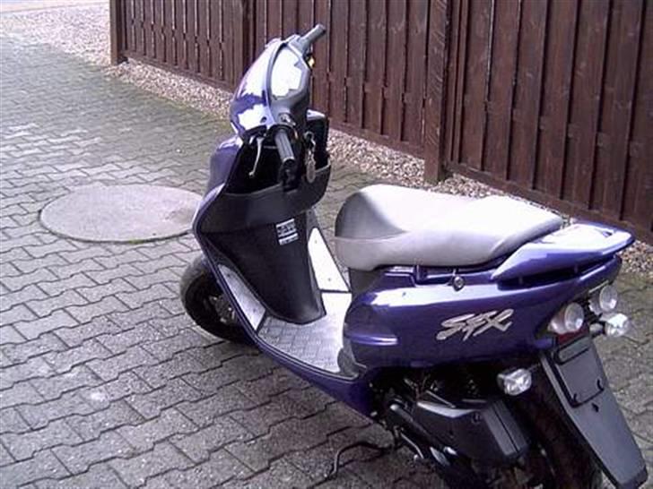 Honda Sfx- solgt - (efter) med fodplader, som jeg tog af igen og solgte (:  billede 8