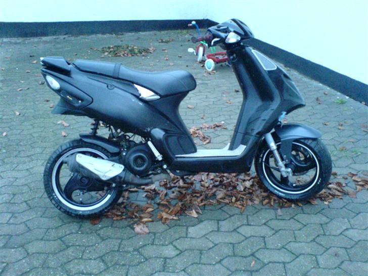 Piaggio NRG.. byttet til sonic  - sådan så den ud før jeg fik den.. billede 2
