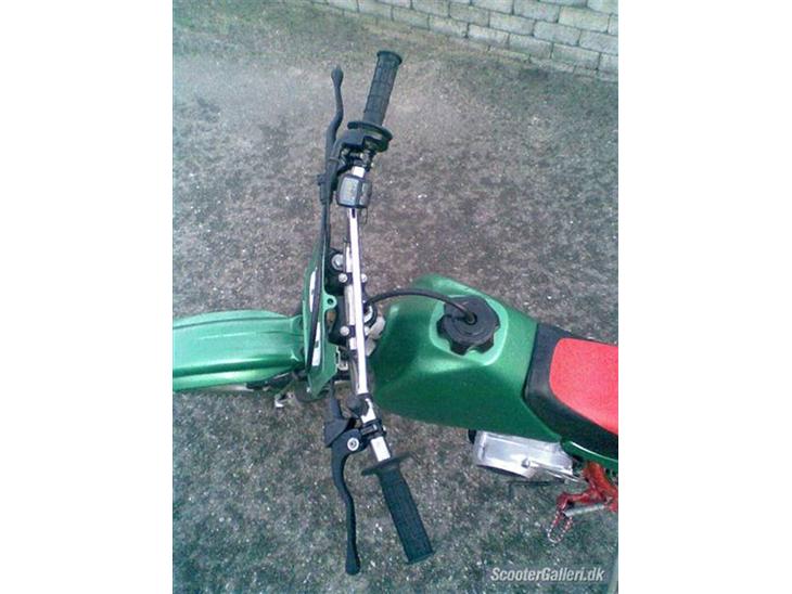 {{currentPhoto.altText}} billede {{currentPhoto.number}}