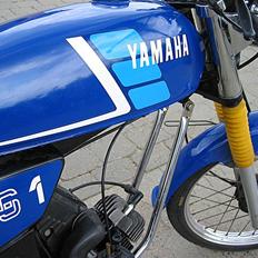 Yamaha FS1
