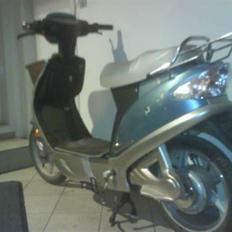 Aprilia EL Scooter  SOLGT