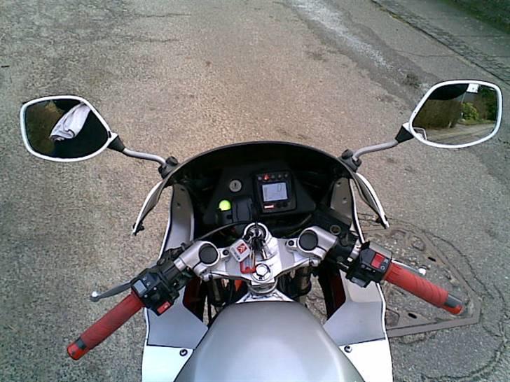 Yamaha TZR billede 2