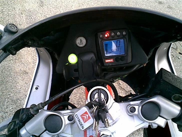 Yamaha TZR billede 3
