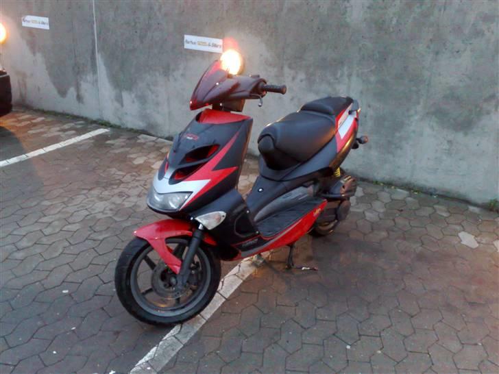 Aprilia SR50 Ditech - Aprilia SR50 Ditech billede 3