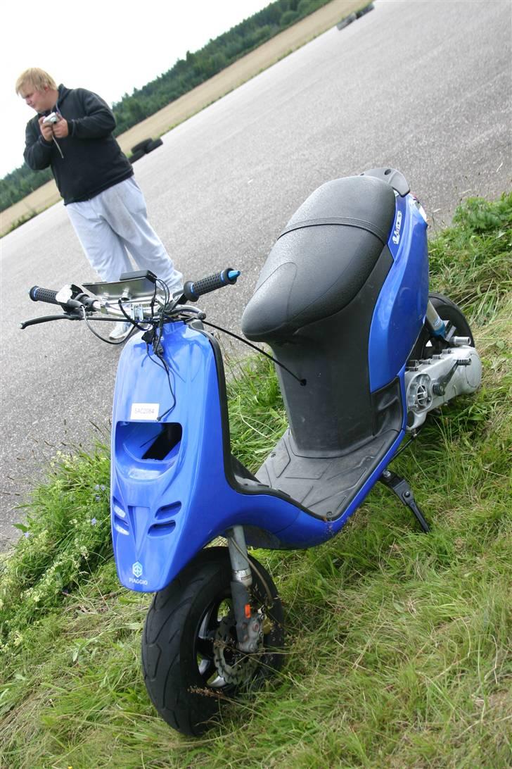 Piaggio Typhoon Evolution AC  - DHS 2008 billede 2