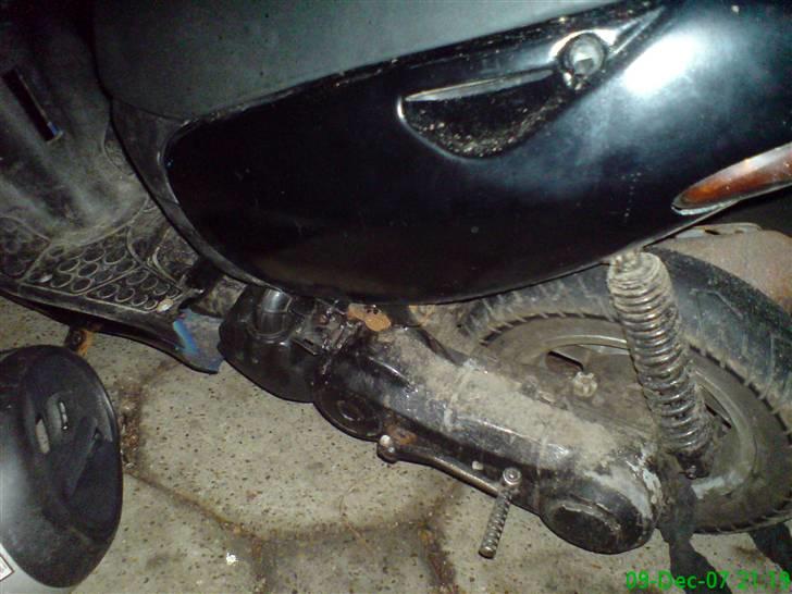 Aprilia sonic SOLGT billede 3