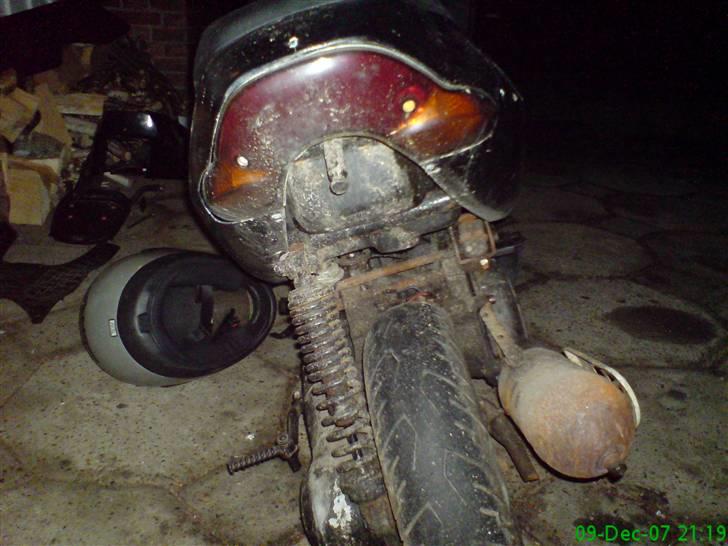 Aprilia sonic SOLGT billede 4