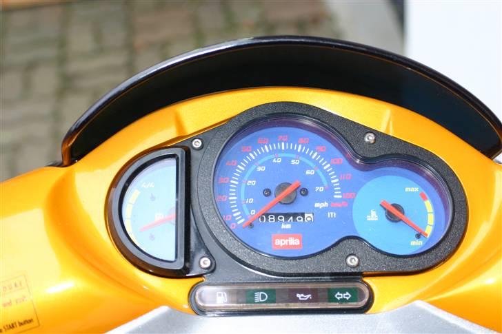 Aprilia Sr 50 LC DD byttes med RR - Pænt lav Km tal  billede 4