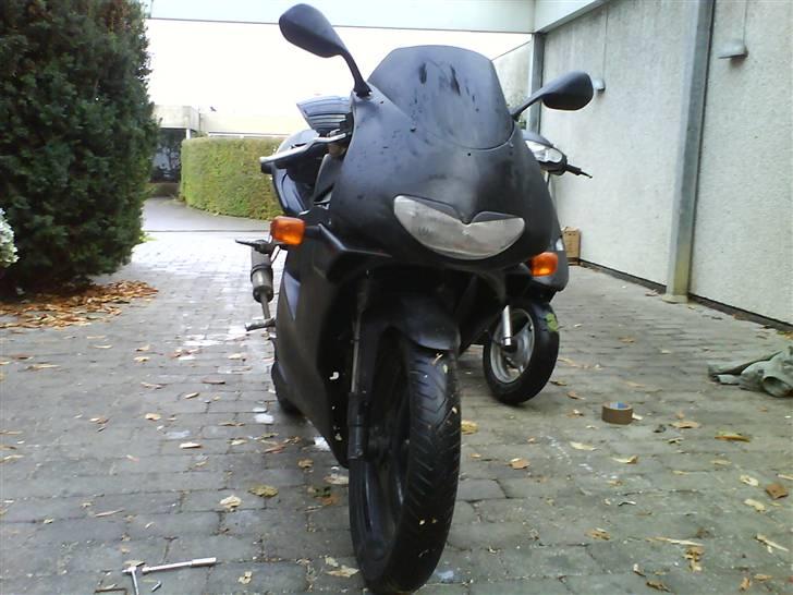 Aprilia RS50 *SOLGT* billede 2