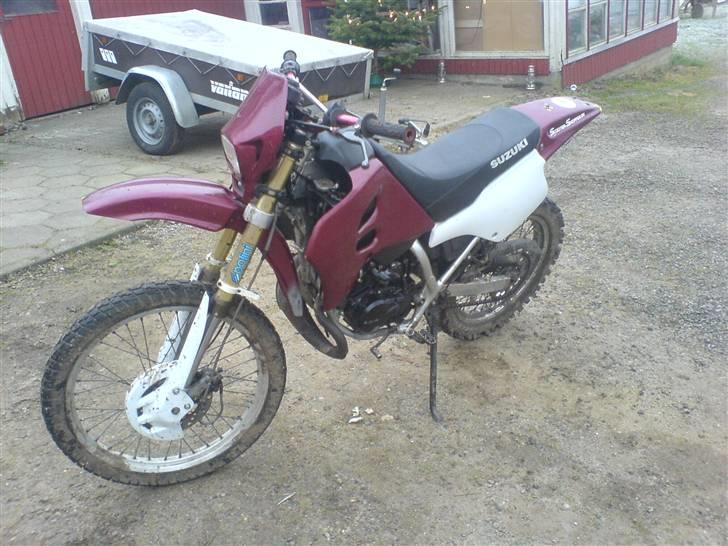 Suzuki RMX [ SOLGT ] billede 9