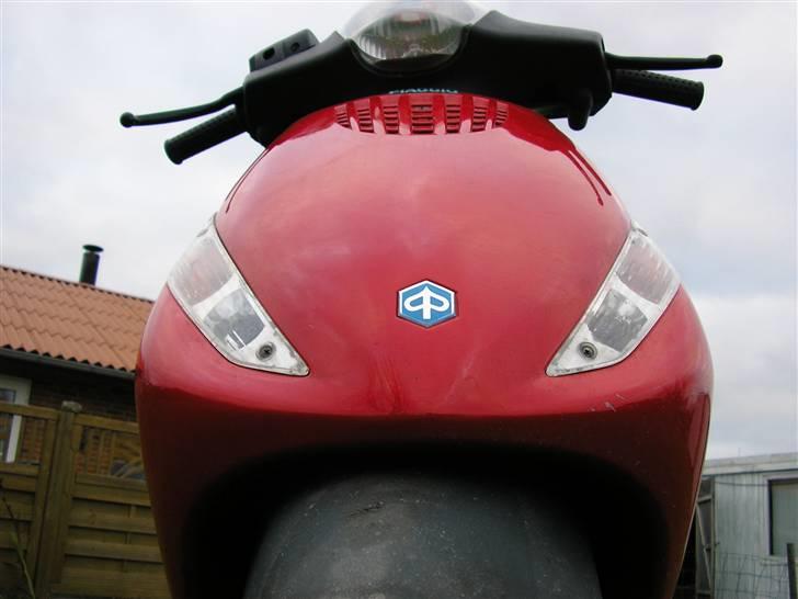 Piaggio new zip SOLGT billede 6