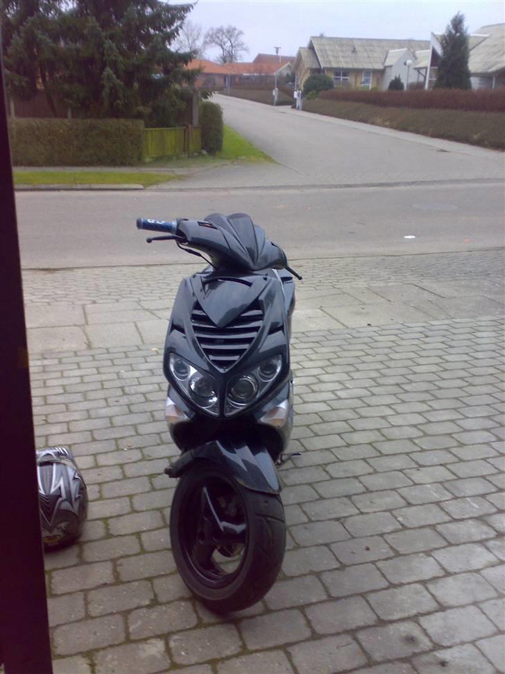 Peugeot speedfight 2 solgt billede 16