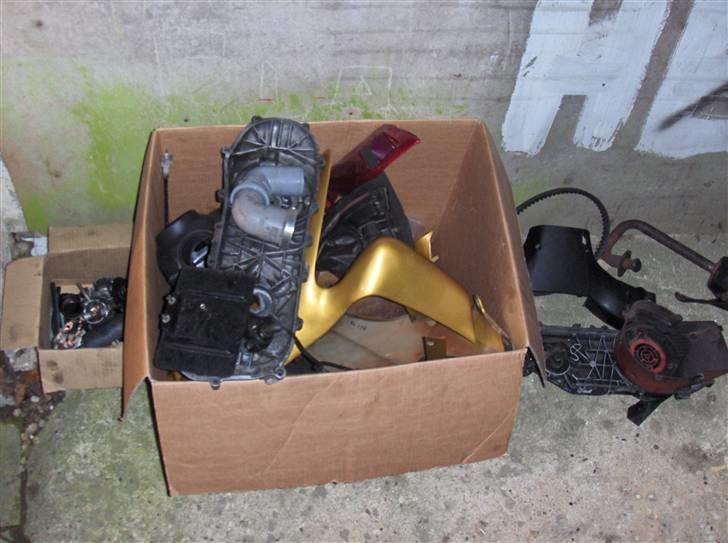 Gilera Stalker solgt - Alt det der fulgte med af diverse dele billede 9