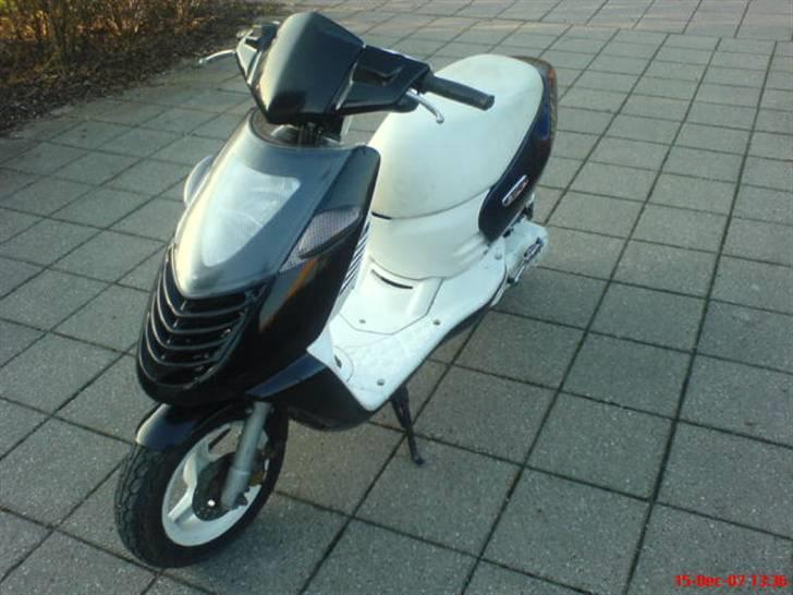 Aprilia Sonic billede 1