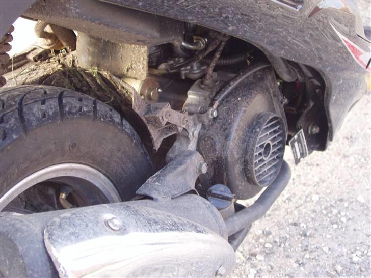 Giantco 4-takts motor billede 3