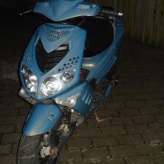 Peugeot speedfight 2