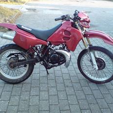 Suzuki RMX. BYTTET :(