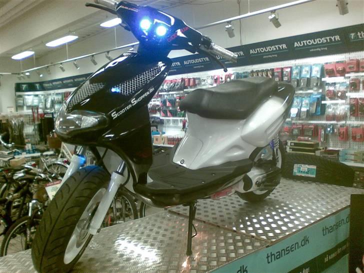 CPI TOTAL NYRENOVEREDE HUSSAR - Efter 2. renovering... på sin gode plads, til udstilling i thansen ved kolding storcenter... billede 6