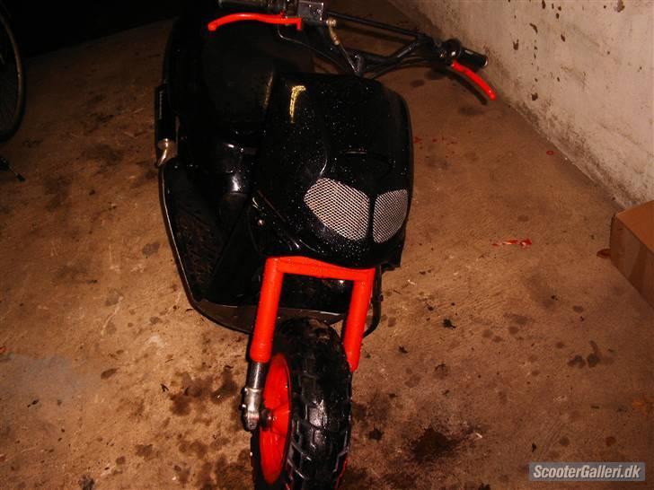 Aprilia rally AC beændt ned billede 1