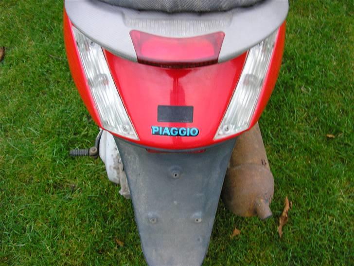 Piaggio new zip SOLGT billede 9