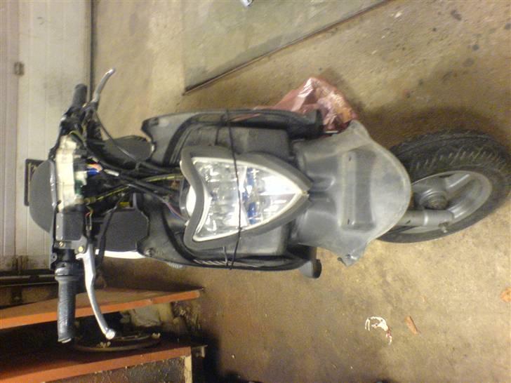 Aprilia Sonic -  SOLGT billede 4