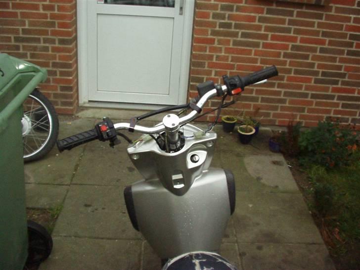 Yamaha slider [byttet til nrg] billede 4