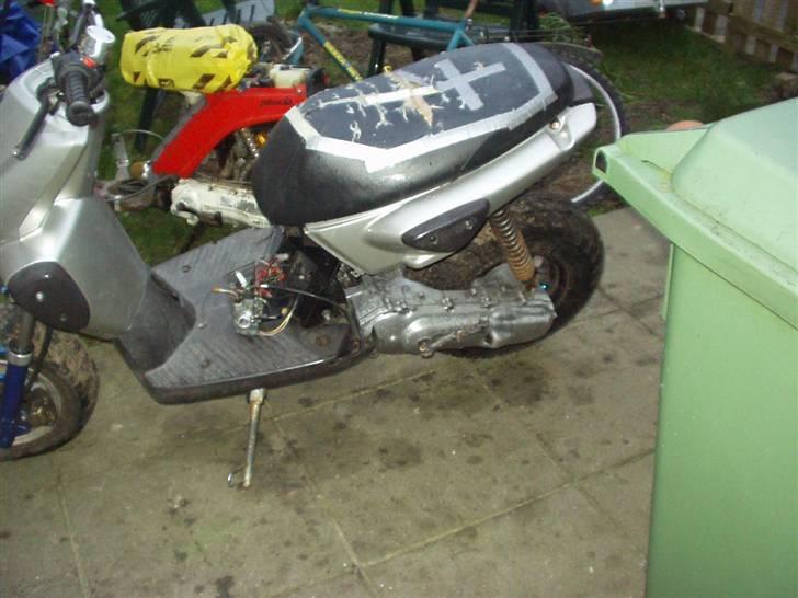 Yamaha slider [byttet til nrg] billede 7