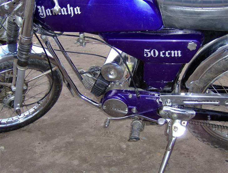 Yamaha dx 4 gear (SOLGT) billede 3