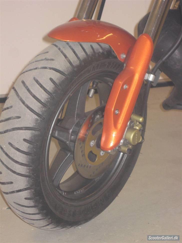 Suzuki Street Magic '>'SOLGT''< billede 5